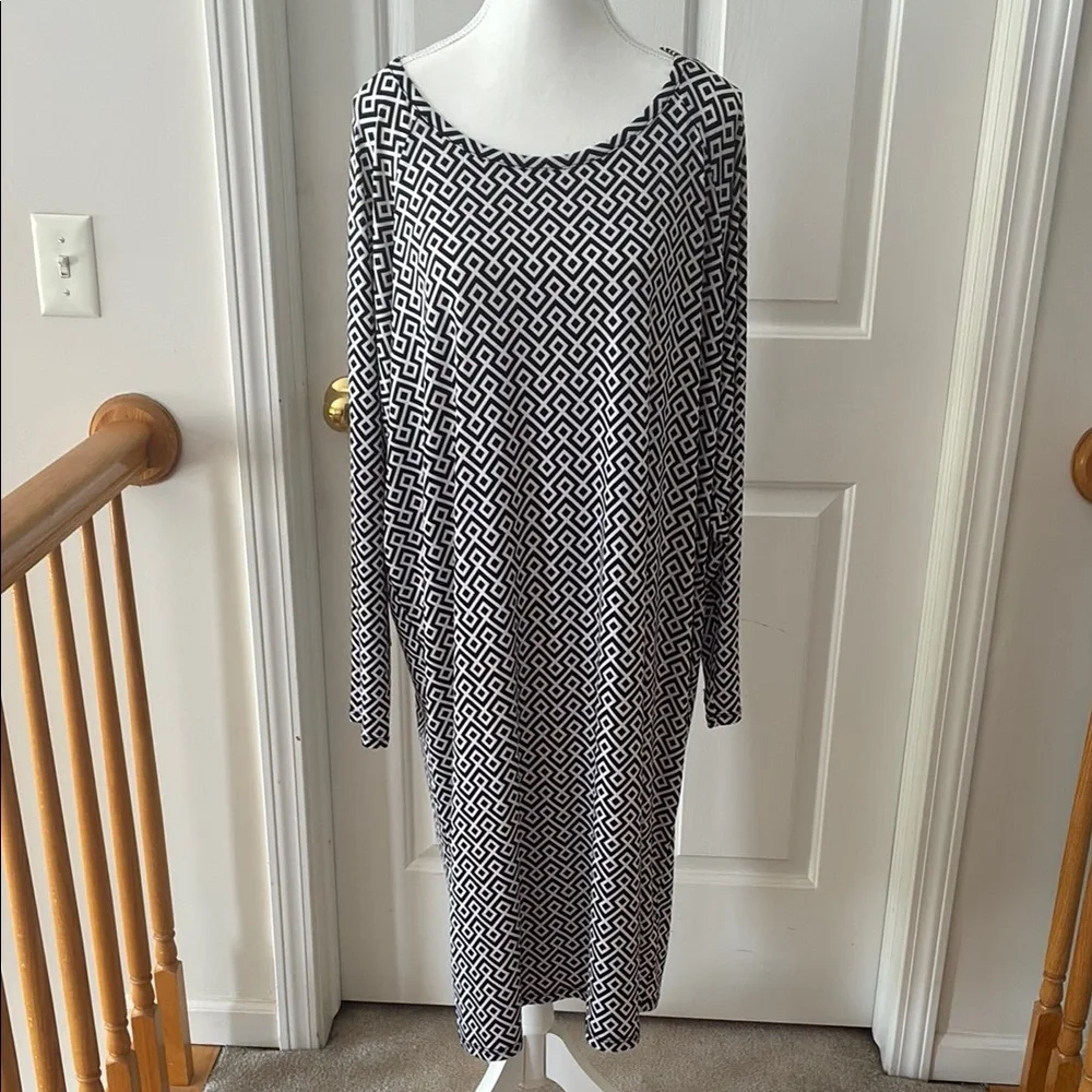 07:07 Michael Kors Geometric Print Dress